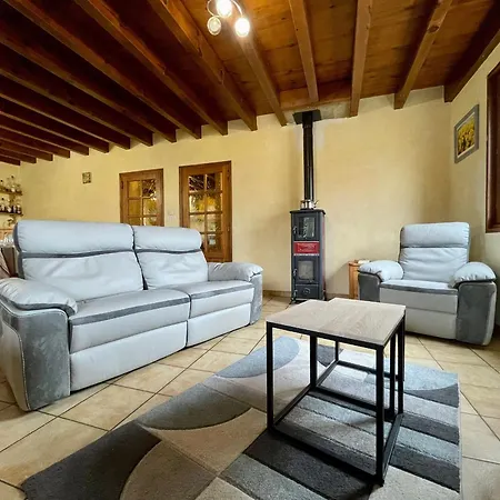 Lilas A - Animaux Admis, Table D'hotes, Terrains Spacieux Alleyras